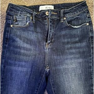 Kancan estilo jeans 7/27 new condition